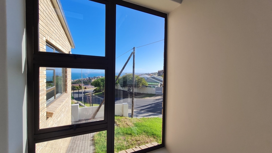 3 Bedroom Property for Sale in Dana Bay Western Cape